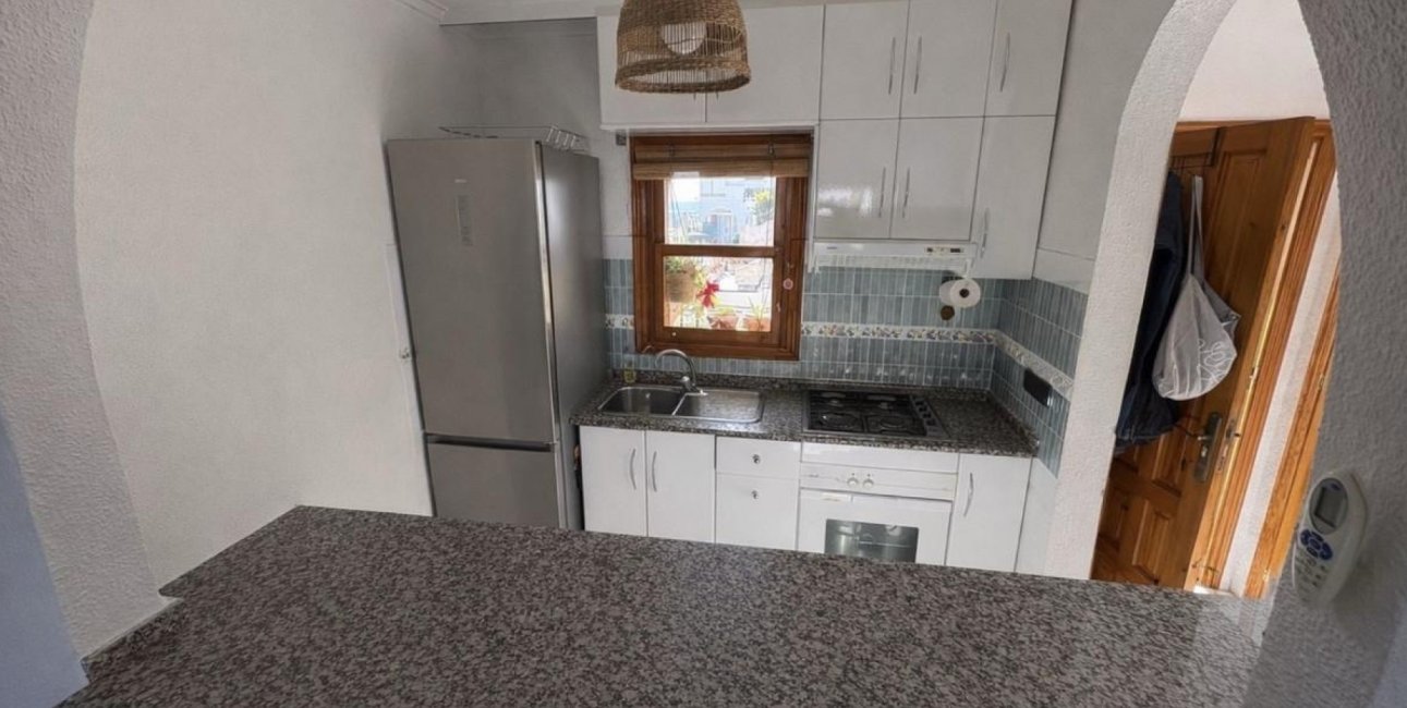 Resale - Townhouse -
Ciudad Quesada - Altos de Quesada