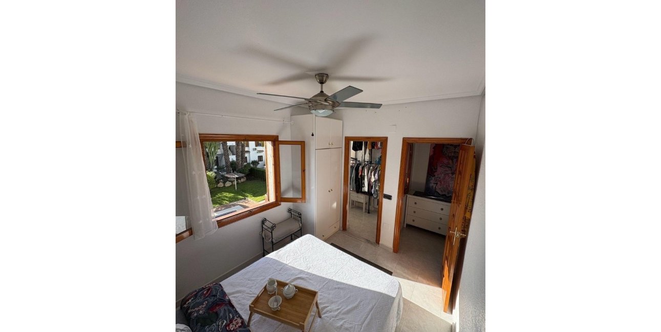 Resale - Townhouse -
Ciudad Quesada - Altos de Quesada