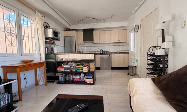 Resale - Townhouse -
Ciudad Quesada - La Marquesa