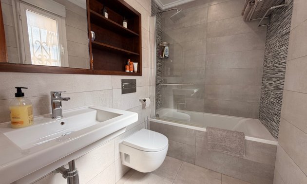 Resale - Townhouse -
Ciudad Quesada - La Marquesa