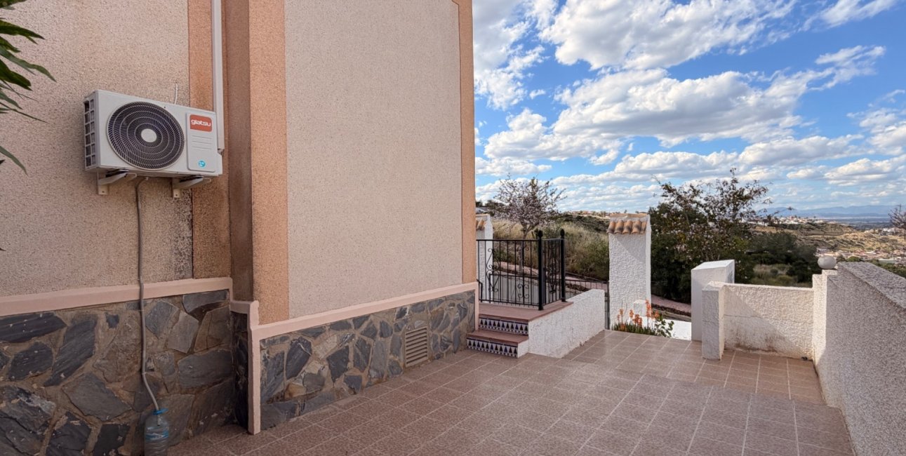 Resale - Townhouse -
Ciudad Quesada - La Marquesa