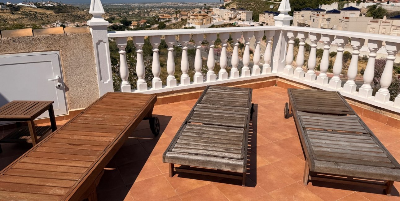 Resale - Townhouse -
Ciudad Quesada - La Marquesa