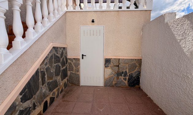 Resale - Townhouse -
Ciudad Quesada - La Marquesa