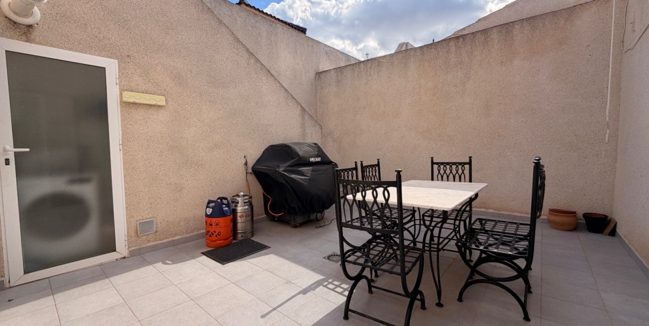 Resale - Townhouse -
Ciudad Quesada - La Marquesa