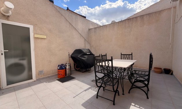 Resale - Townhouse -
Ciudad Quesada - La Marquesa