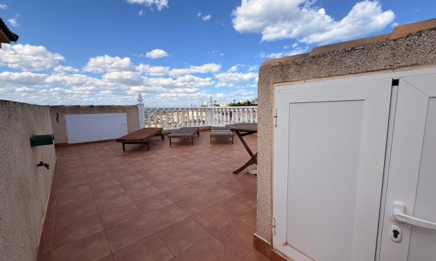 Resale - Townhouse -
Ciudad Quesada - La Marquesa