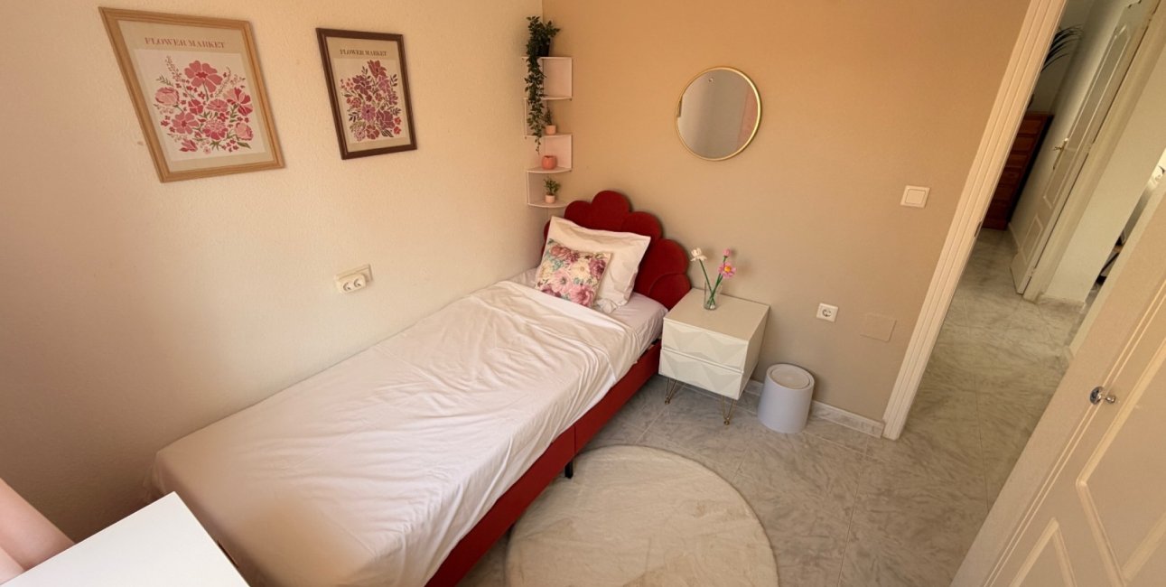 Resale - Villa -
Ciudad Quesada - La Marquesa