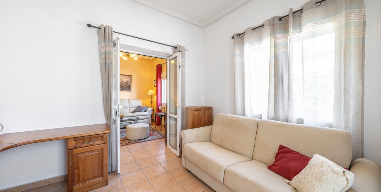 Resale - Villa -
Ciudad Quesada - Ciudad Quesada - Town