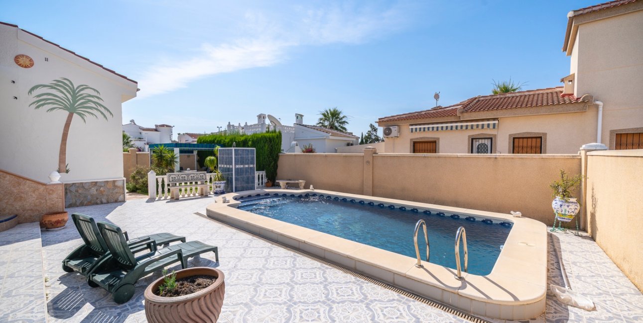 Resale - Villa -
Ciudad Quesada - Ciudad Quesada - Town