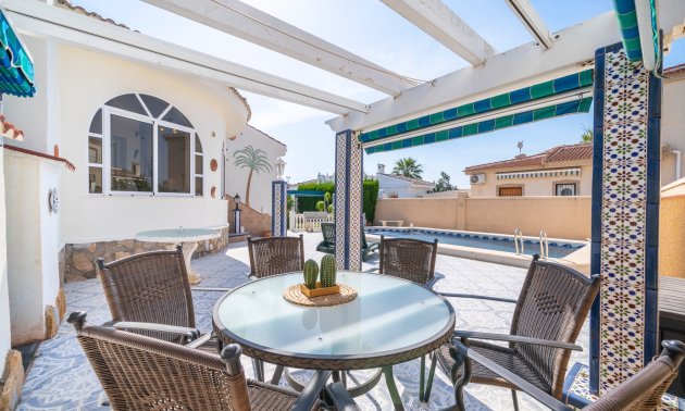 Resale - Villa -
Ciudad Quesada - Ciudad Quesada - Town