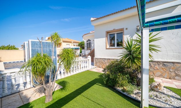Resale - Villa -
Ciudad Quesada - Ciudad Quesada - Town