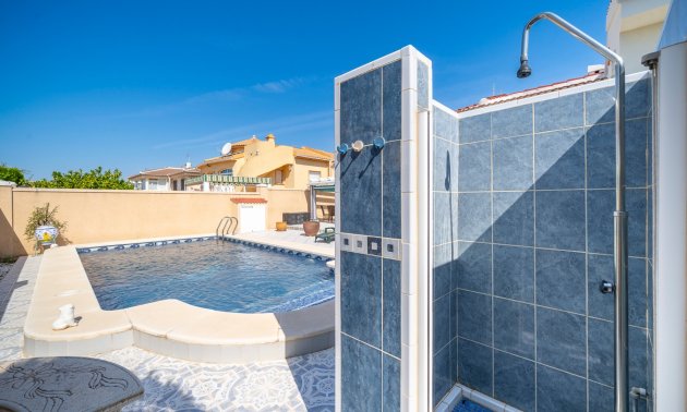 Resale - Villa -
Ciudad Quesada - Ciudad Quesada - Town