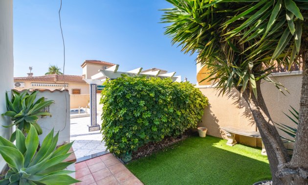 Resale - Villa -
Ciudad Quesada - Ciudad Quesada - Town