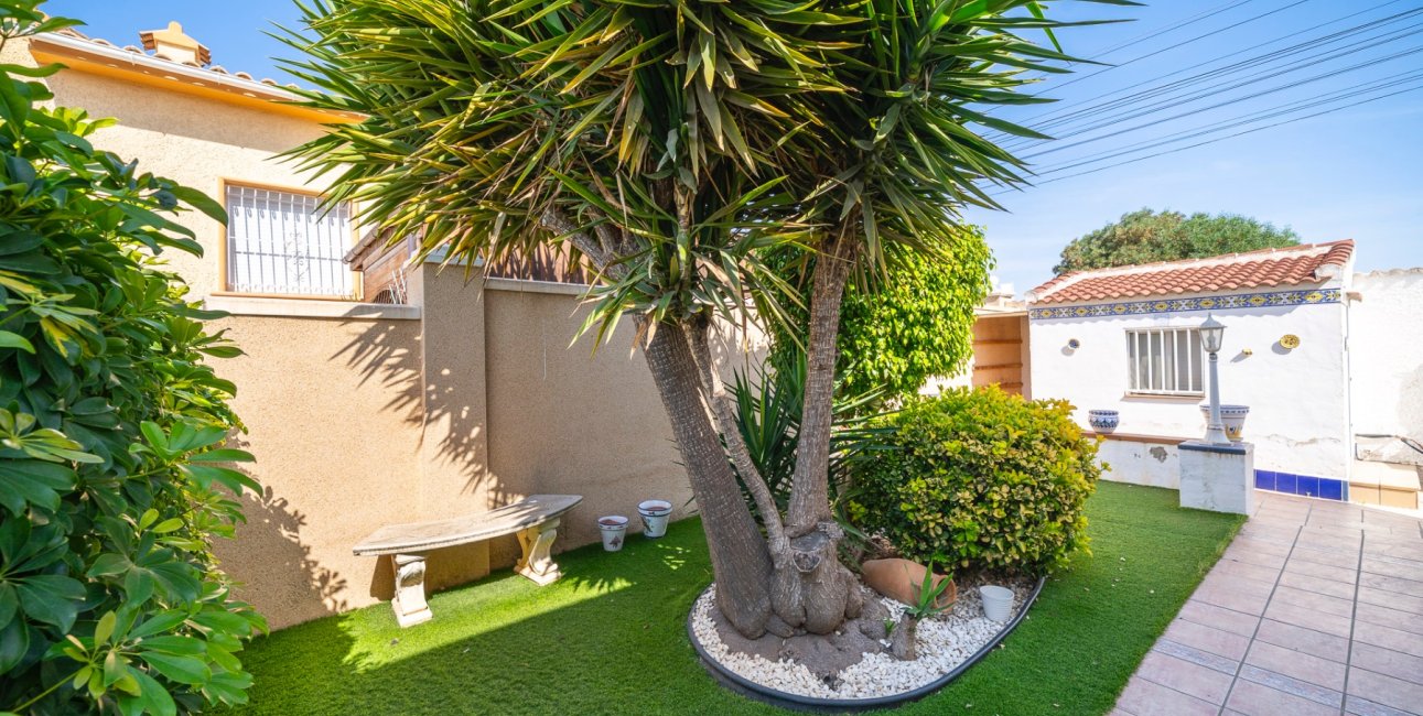 Resale - Villa -
Ciudad Quesada - Ciudad Quesada - Town