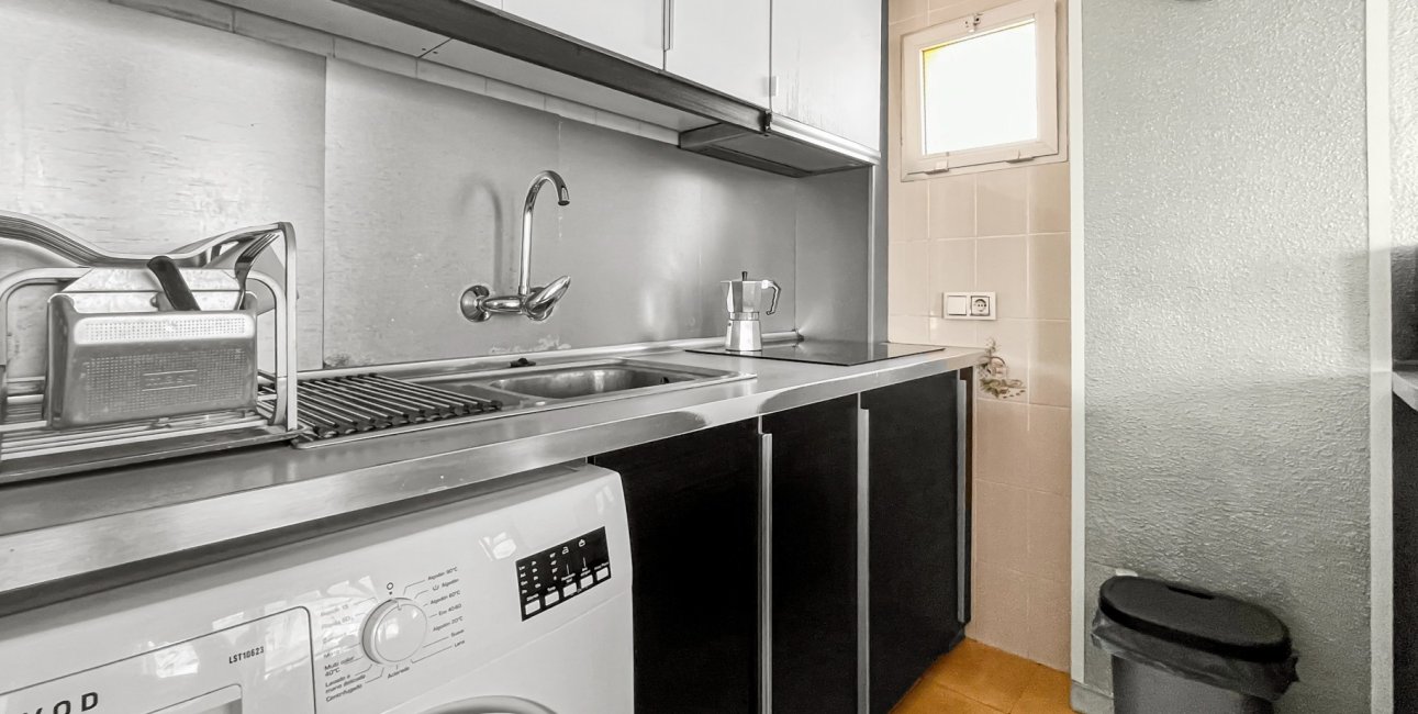 Resale - Apartment / flat -
Torrevieja - Mar Azul