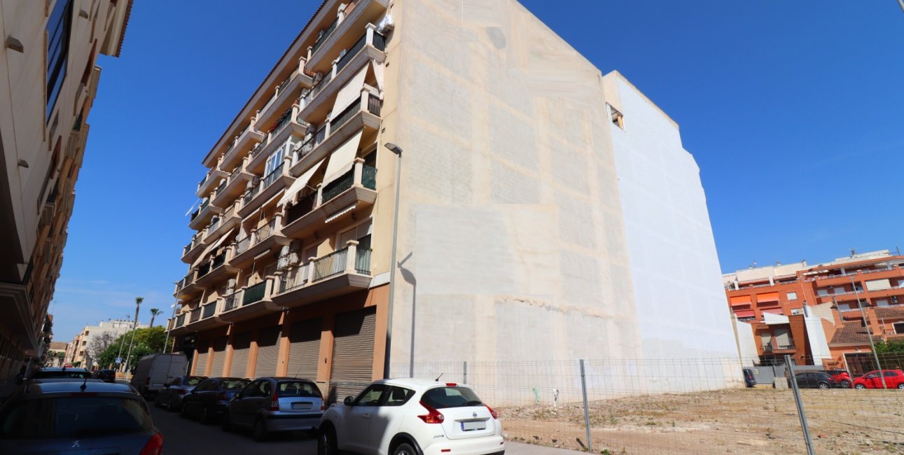 Resale - Apartment / flat -
Almoradi - Almoradi - Town