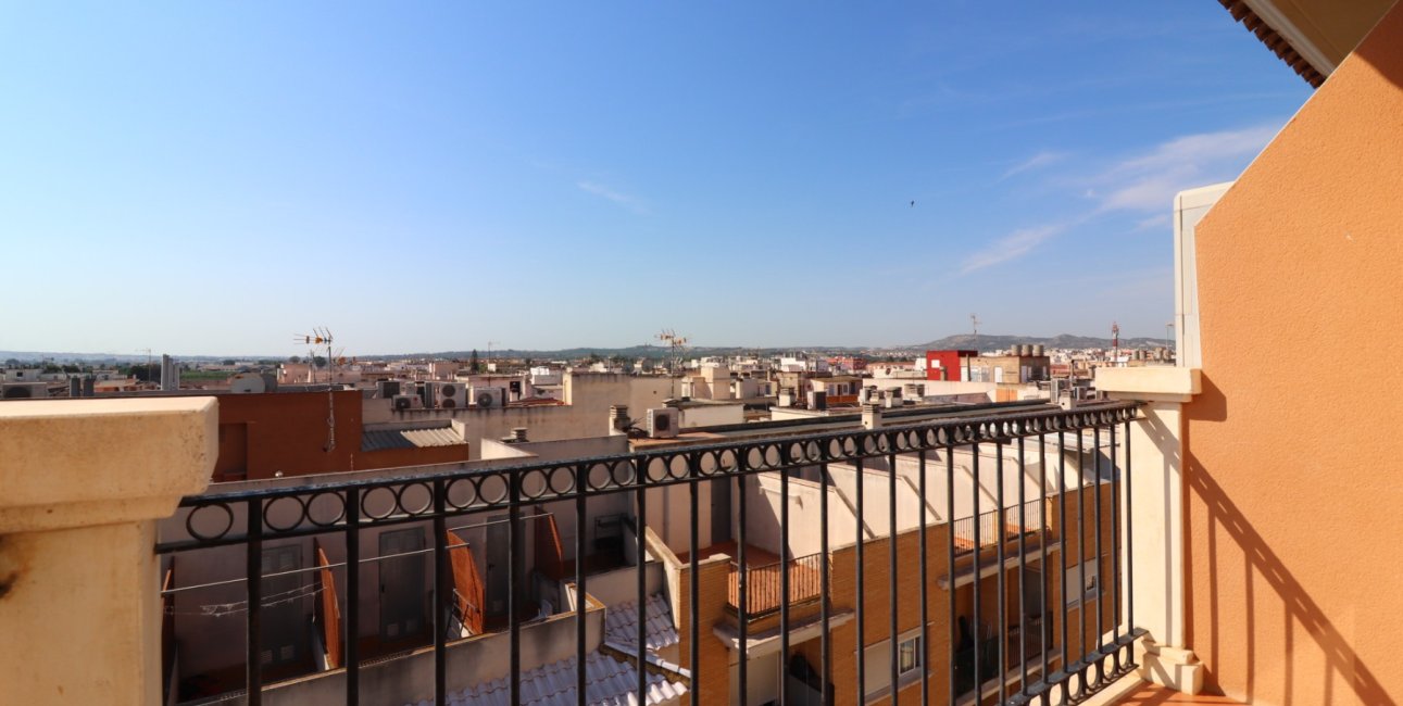 Resale - Apartment / flat -
Almoradi - Almoradi - Town