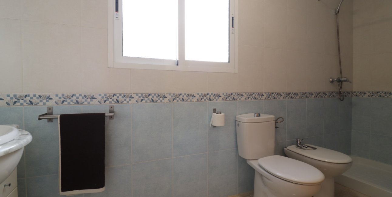 Resale - Apartment / flat -
Almoradi - Almoradi - Town