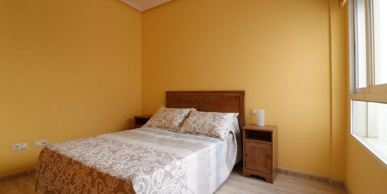 Resale - Apartment / flat -
Almoradi - Almoradi - Town