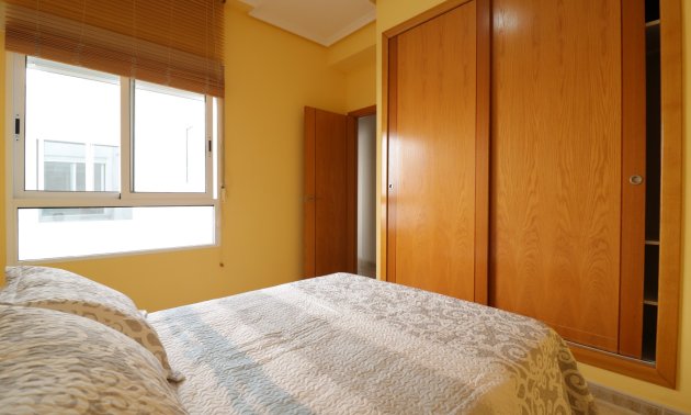 Resale - Apartment / flat -
Almoradi - Almoradi - Town