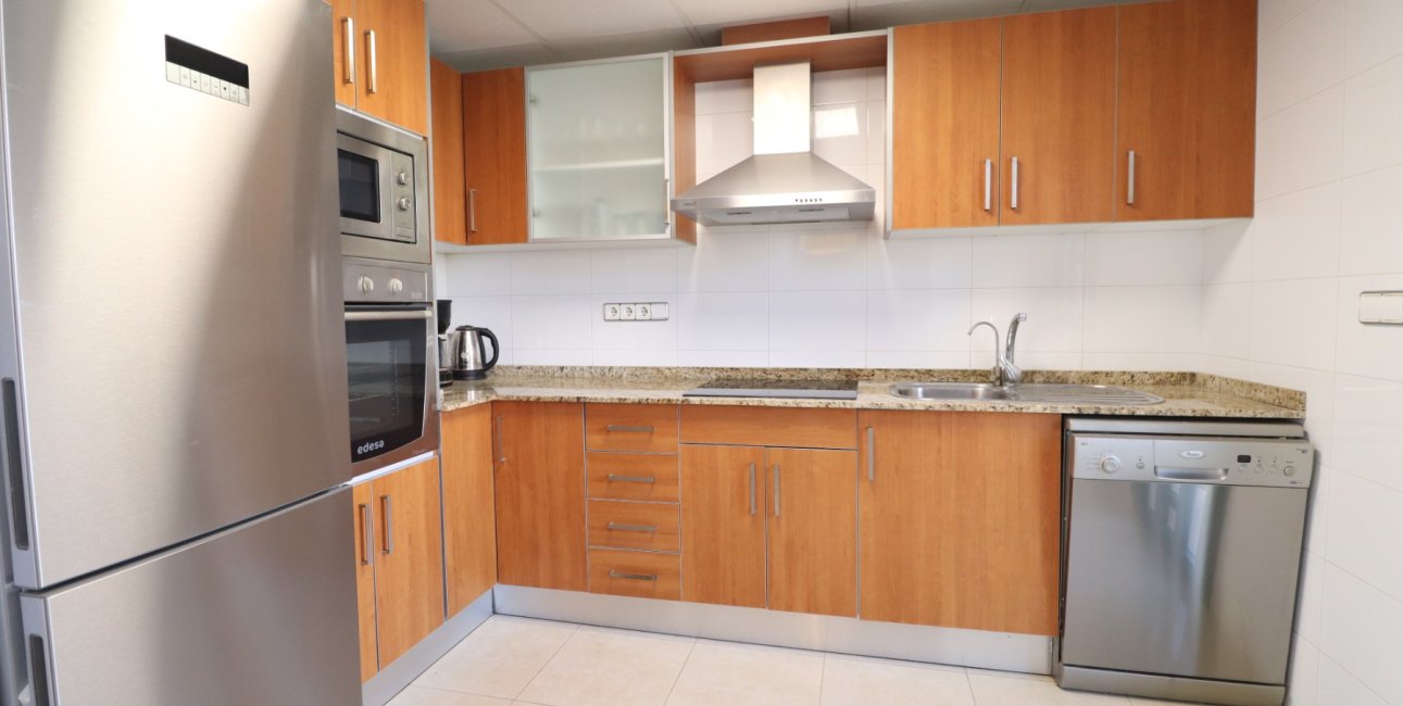 Resale - Townhouse -
Ciudad Quesada - Doña Pepa