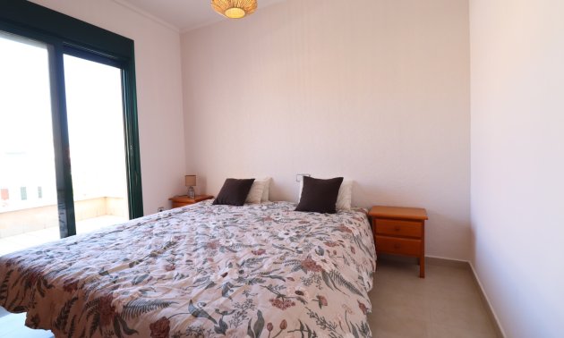 Resale - Townhouse -
Ciudad Quesada - Doña Pepa