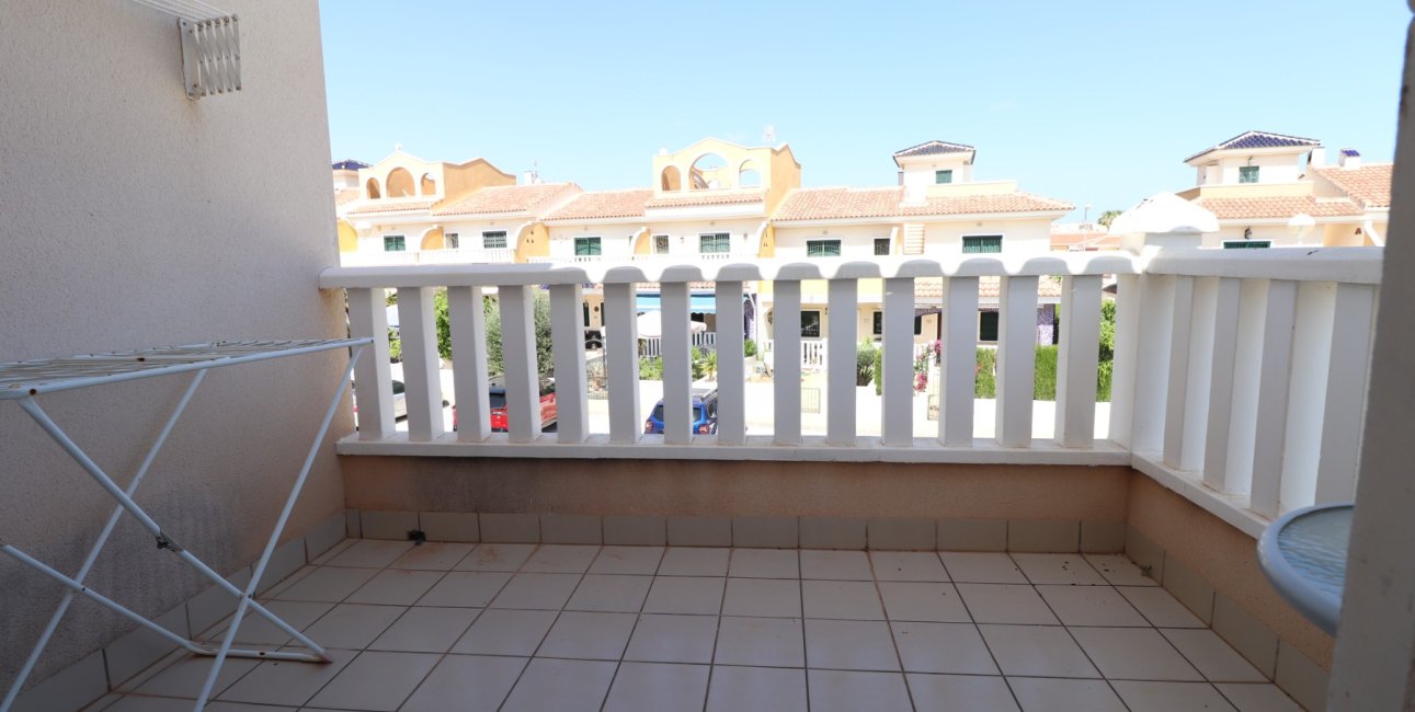 Resale - Townhouse -
Ciudad Quesada - Doña Pepa