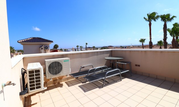 Resale - Townhouse -
Ciudad Quesada - Doña Pepa
