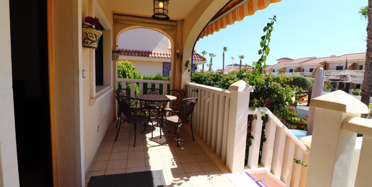 Resale - Townhouse -
Ciudad Quesada - Doña Pepa