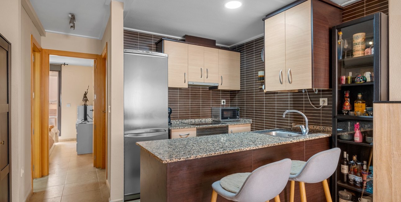 Resale - Apartment / flat -
Alicante - Alicante - City