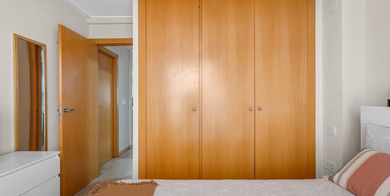 Resale - Apartment / flat -
Alicante - Alicante - City
