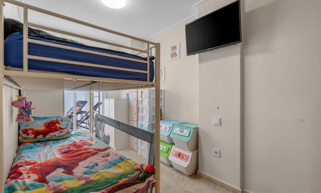 Resale - Apartment / flat -
Alicante - Alicante - City