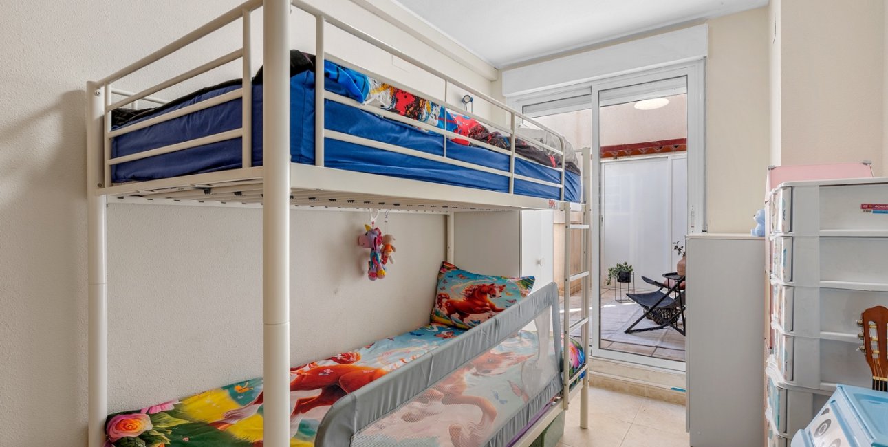 Resale - Apartment / flat -
Alicante - Alicante - City
