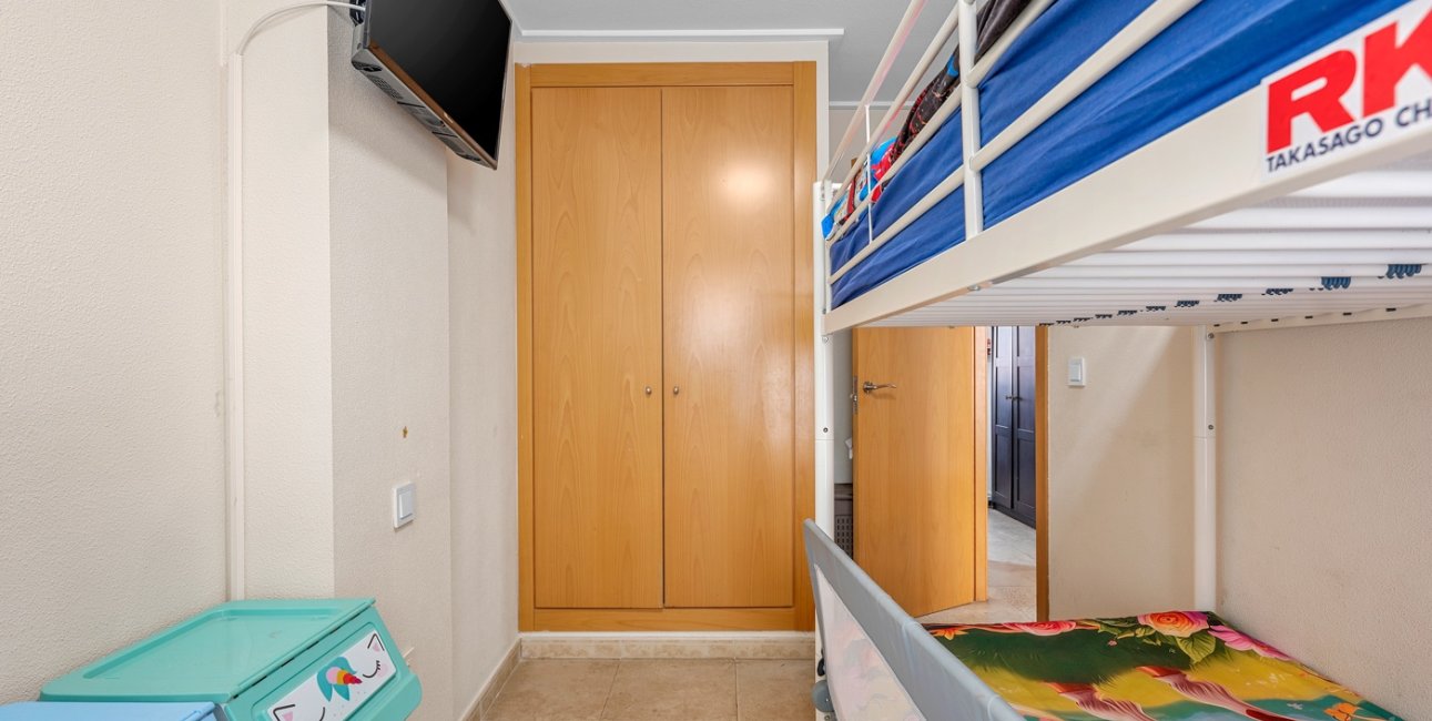 Resale - Apartment / flat -
Alicante - Alicante - City