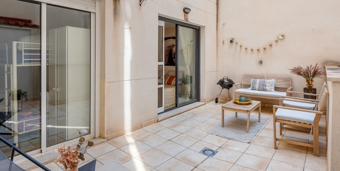 Resale - Apartment / flat -
Alicante - Alicante - City