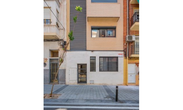 Resale - Apartment / flat -
Alicante - Alicante - City