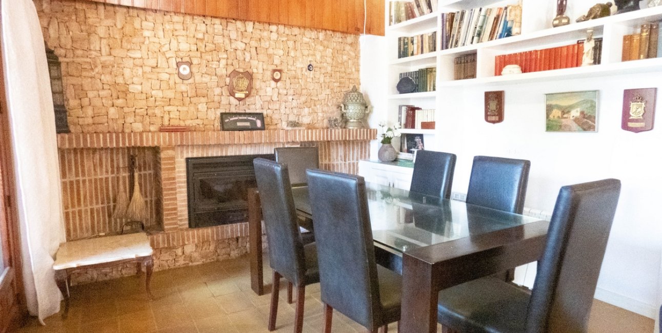 Resale - Villa -
Orihuela Costa - Dehesa de Campoamor