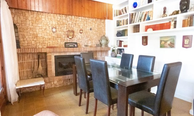 Resale - Villa -
Orihuela Costa - Dehesa de Campoamor