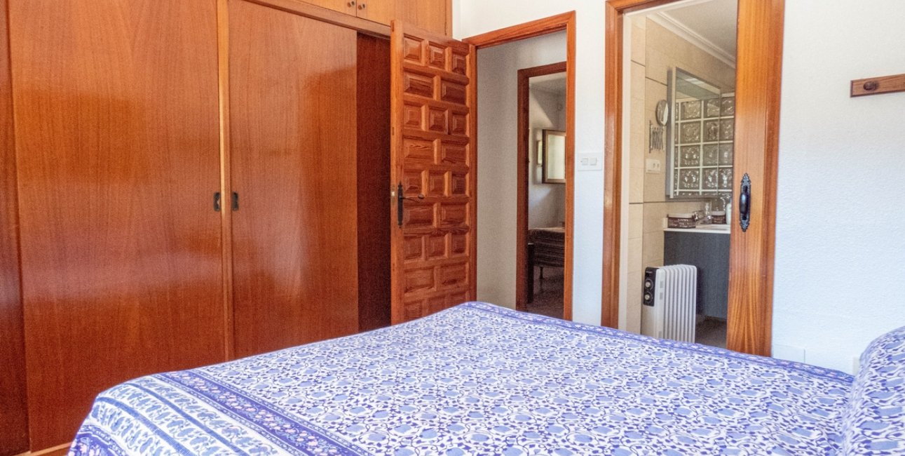 Resale - Villa -
Orihuela Costa - Dehesa de Campoamor