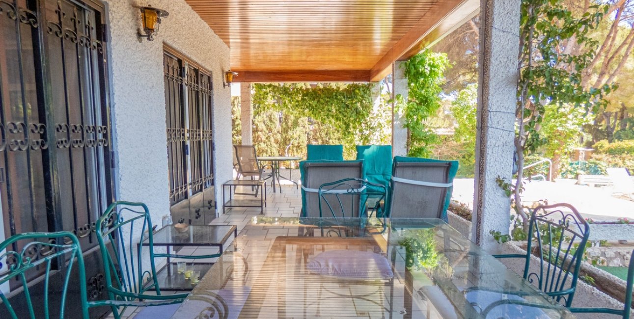 Resale - Villa -
Orihuela Costa - Dehesa de Campoamor