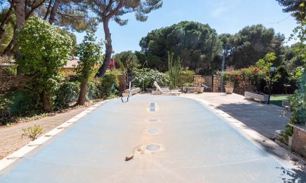 Resale - Villa -
Orihuela Costa - Dehesa de Campoamor