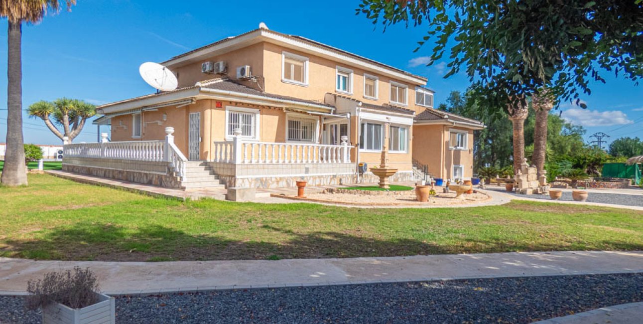 Resale - Country House -
San Miguel de Salinas - San Miguel - Country