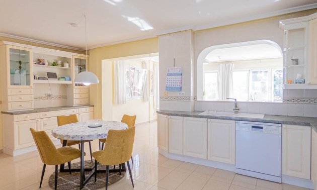 Resale - Country House -
San Miguel de Salinas - San Miguel - Country