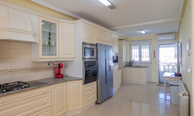 Resale - Country House -
San Miguel de Salinas - San Miguel - Country