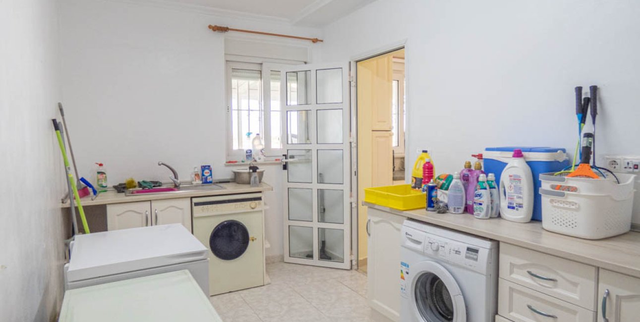 Resale - Country House -
San Miguel de Salinas - San Miguel - Country