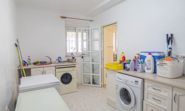 Resale - Country House -
San Miguel de Salinas - San Miguel - Country