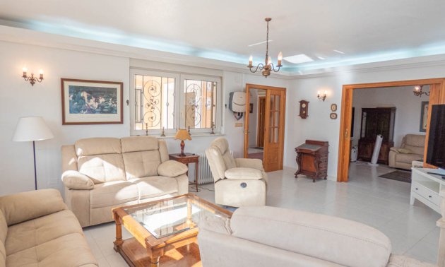 Resale - Country House -
San Miguel de Salinas - San Miguel - Country