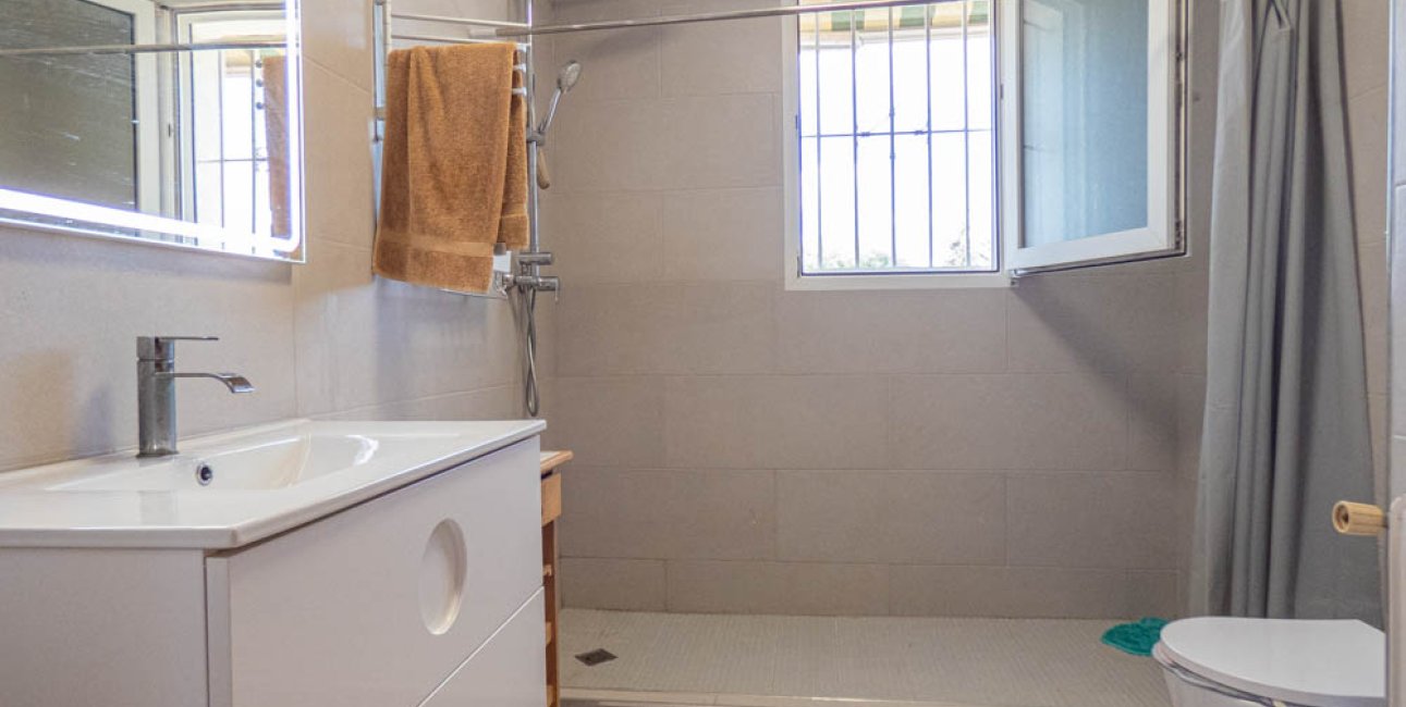 Resale - Country House -
San Miguel de Salinas - San Miguel - Country