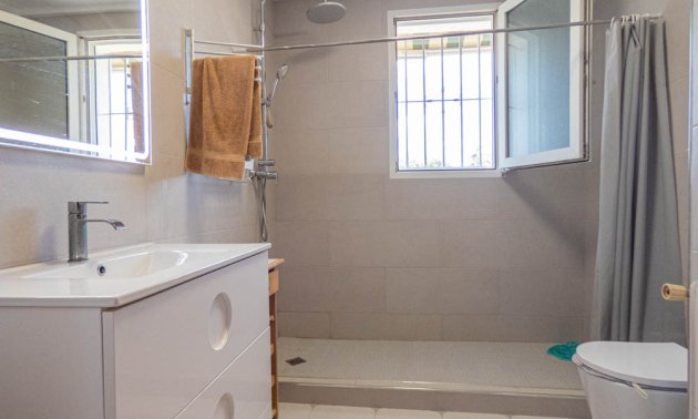 Resale - Country House -
San Miguel de Salinas - San Miguel - Country