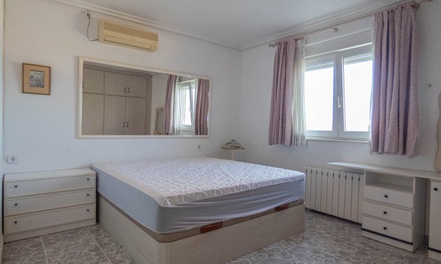 Resale - Country House -
San Miguel de Salinas - San Miguel - Country